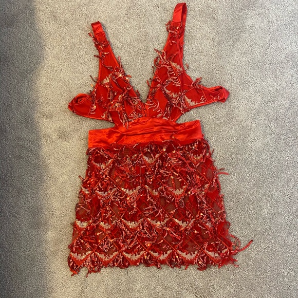 Sequin Red Dress ✨ - Picture 4 of 5